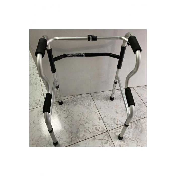 Ithal Kalkma Destekli Hasta Yürüteç