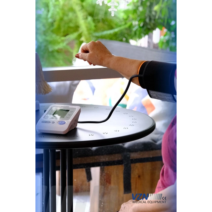 Türkçe Konuşan Kol Tipi Dijital Tansiyon Aleti 360° Premium Manşon