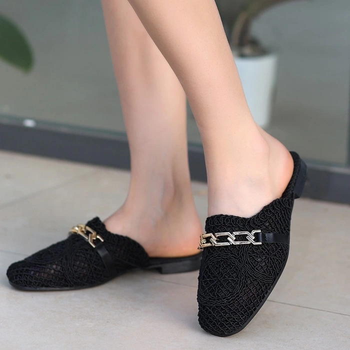 Emert Siyah Örgülü Terlik