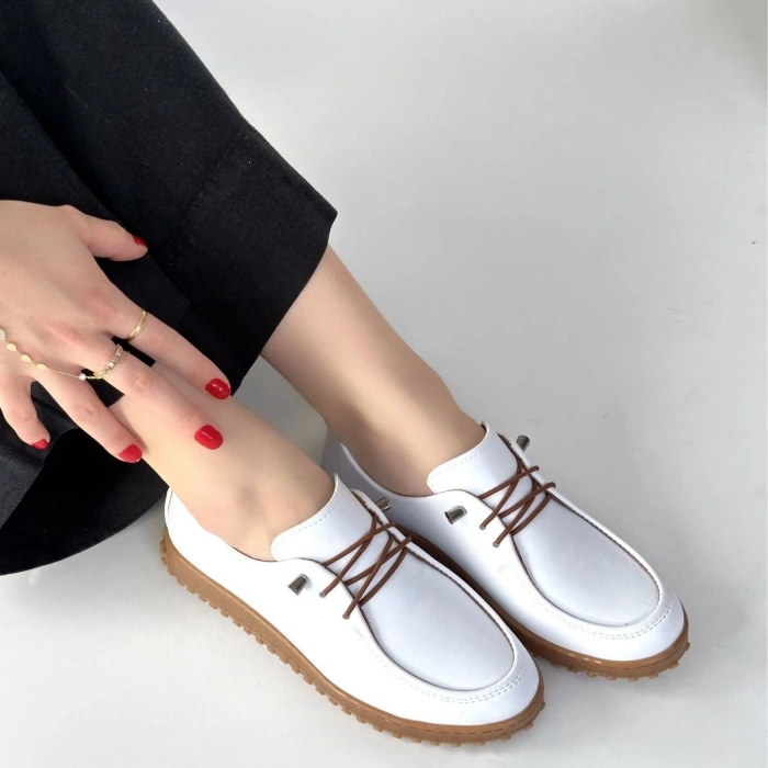 Guot Beyaz Cilt Bağcıklı Babet Ayakkabı