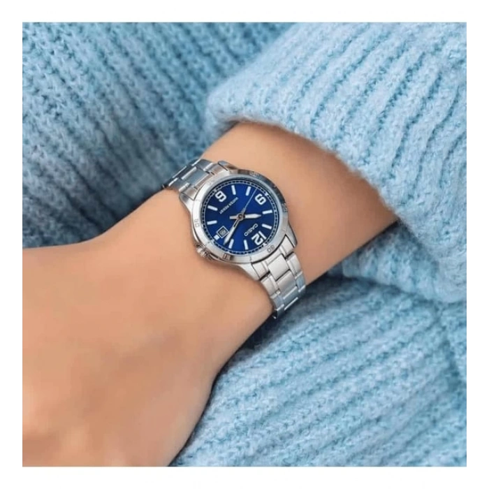 Casio Bayan Metal Kol Saati Analog Tarihli LTP-V004D-2BUDF Mavi Renk