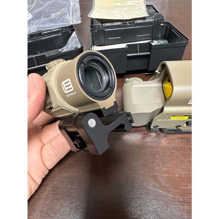 Eotech 558 Reddot ve Eotech 3x Magnifier Holografig Nişangâh, (12-20 Kalibre ve Askeri Tüfekler için Özel üretim)ATEŞLİ SİLAH İÇİN OLAN MODELİ