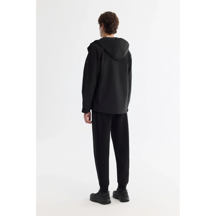 Kurşun Geçirmez AVVA Siyah Kapüşonlu Su İtici Rüzgar Geçirmez Mıknatıs Kapama İnce Mont