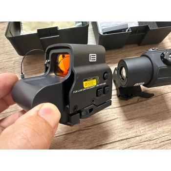 Eotech 558 Beyaz Camlı Reddot ve G43 4x Magnifier Holografig Nişangah -ATEŞLİ SİLAH İÇİN OLAN MODELİ 1200G