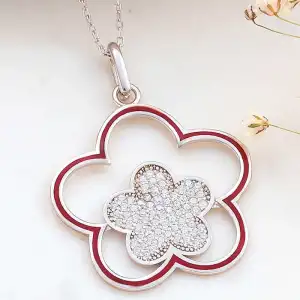 ​gümüş Çiçek Desenli Kadın Kolye