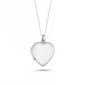 ​gümüş Kapaklı Kalp Madalyon Kadın Kolye