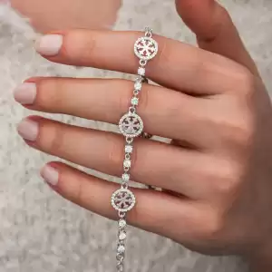 Gümüş Halka İçinde Kar Tanesi Kadın Bileklik