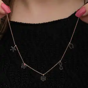Gümüş Rose Şans Kadın Kolye