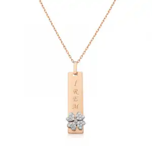 Gümüş Rose Yonca Desenli Plaka Kolye