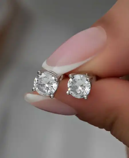 ​gümüş 4 Mm Beyaz Zirkon Tek Taş Kadın Küpe