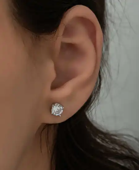 ​gümüş 4 Mm Beyaz Zirkon Tek Taş Kadın Küpe