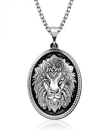 ​gümüş Aslan Kafası Motifli Kolye