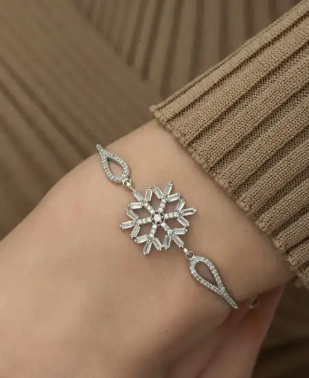 ​gümüş Baget Taşlı Kar Tanesi Bileklik