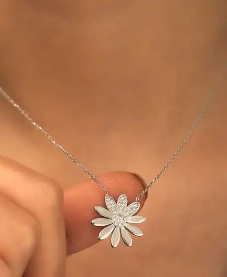 ​gümüş Çiçek Bayan Kolye