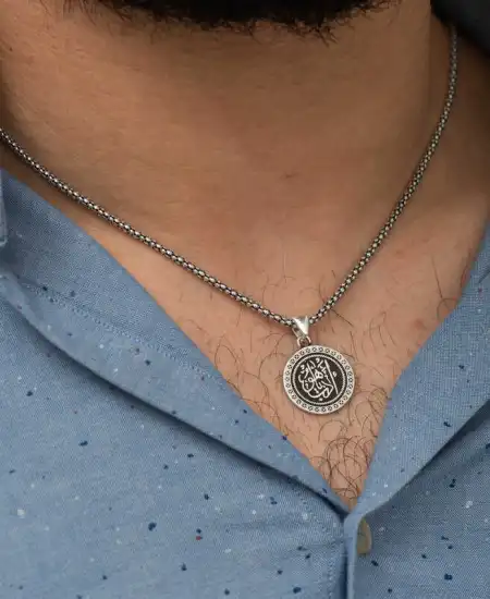 ​gümüş Edep Ya Hu Yazılı Kolye