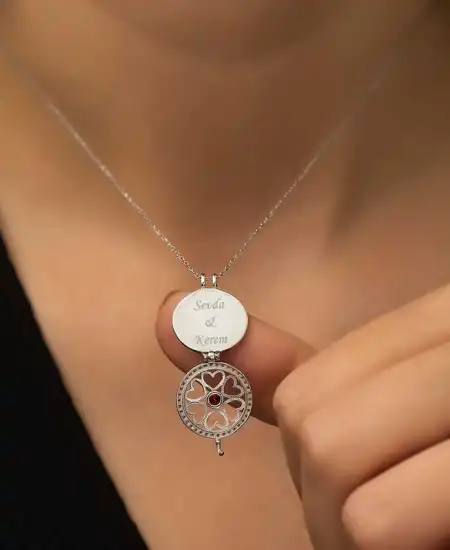 ​gümüş Gizli Aşk Kolye