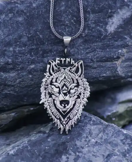 ​gümüş Göktürkçe Türk Yazılı Kurt Kolye