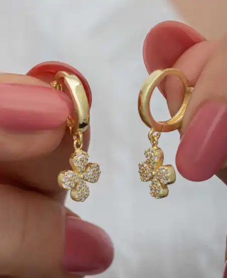 ​gümüş Gold Sallantılı Yonca Kadın Küpe