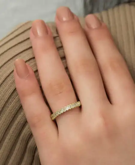 ​​gümüş Gold Sıralı Baget Taşlı Bayan Yüzük