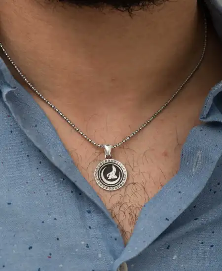 ​​gümüş Hilal Bozkurt Kolye