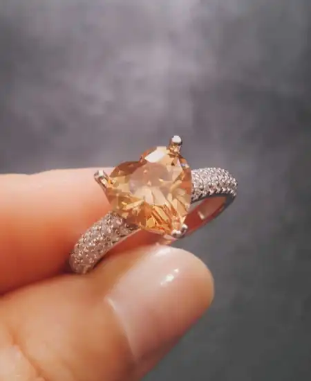 ​gümüş Kalpli Bayan Yüzük