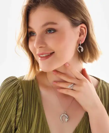 ​gümüş Kaplan Figürlü Kadın Set