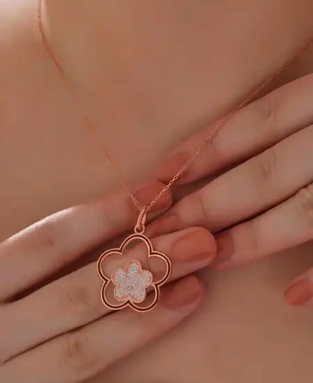 ​gümüş Rose Çiçek Desenli Kadın Kolye