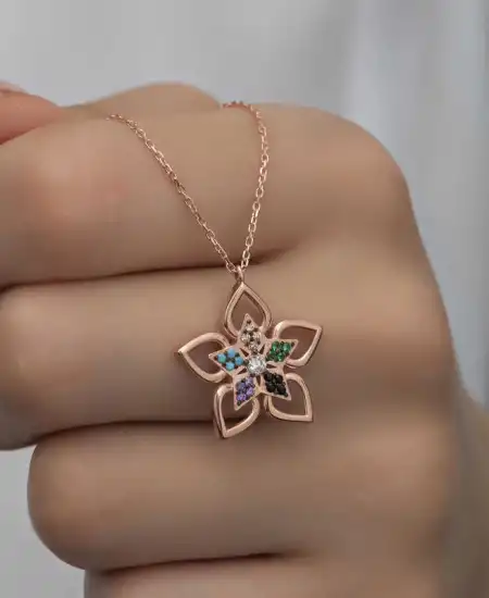 ​gümüş Rose Renkli Taşlı Çiçek Kadın Kolye