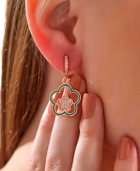 ​gümüş Rose Sallantılı Çiçek Desenli Kadın Küpe