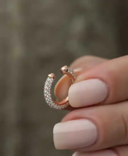 ​gümüş Rose Taşlı Halka Kıkırdak Küpe