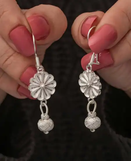 ​gümüş Sallantılı Trabzon Kazaz Kadın Küpe