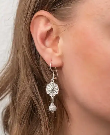 ​gümüş Sallantılı Trabzon Kazaz Kadın Küpe