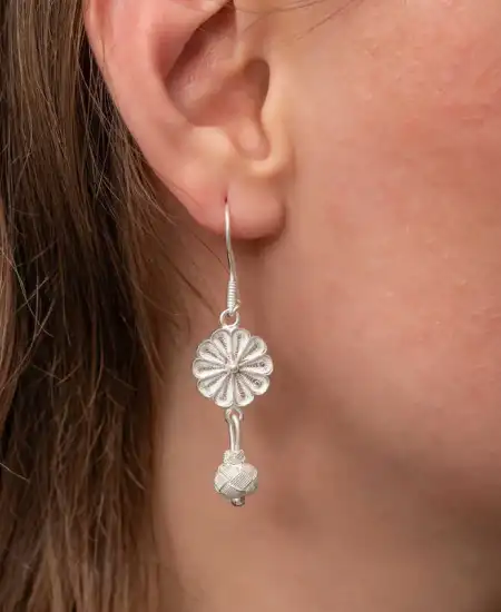 ​gümüş Sallantılı Trabzon Kazaz Kadın Küpe