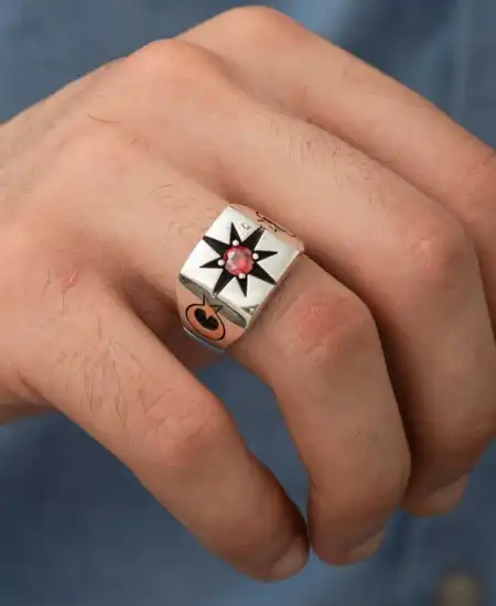 ​gümüş Tek Taşlı Kutup Yıldızı Motifli Erkek Yüzük