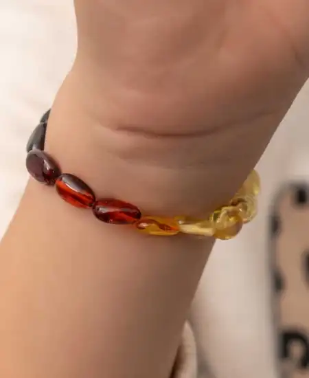 Bebek Damla Kehribar Bileklik