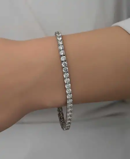 Gümüş 3 Mm Beyaz Taşlı Su Yolu Kadın Bileklik