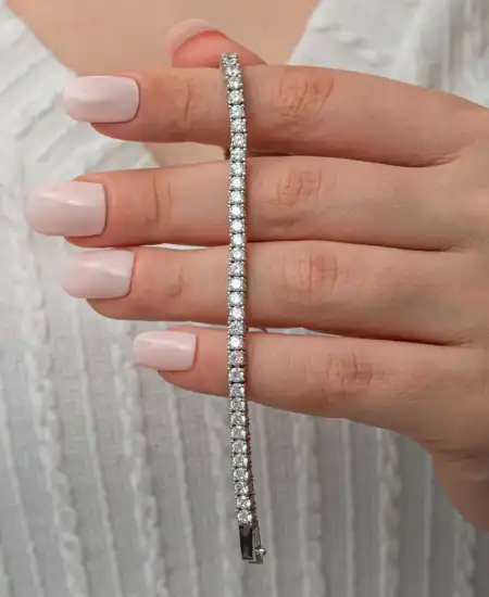 Gümüş 3.5 Mm Beyaz Taşlı Su Yolu Kadın Bileklik