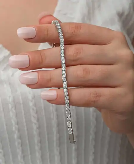 Gümüş 3.5 Mm Beyaz Taşlı Su Yolu Kadın Bileklik