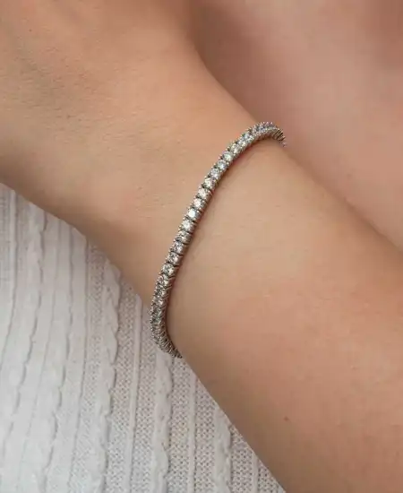 Gümüş 3.5 Mm Beyaz Taşlı Su Yolu Kadın Bileklik