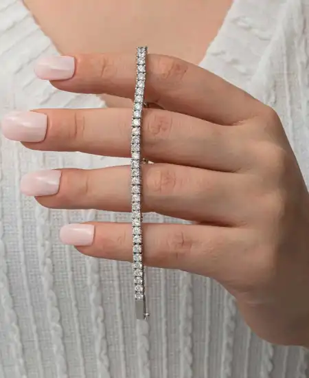 Gümüş 3.5 Mm Beyaz Taşlı Su Yolu Kadın Bileklik