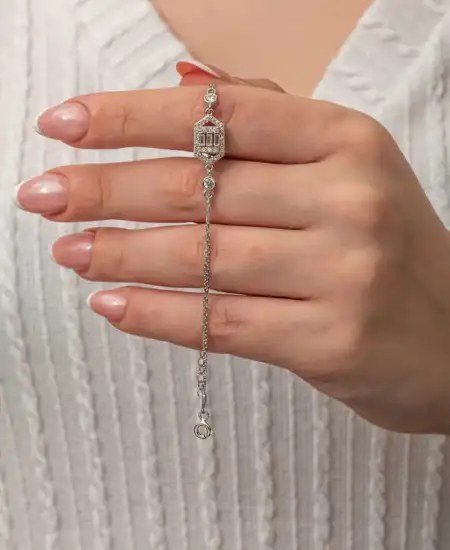 Gümüş Altıgen Baget Taşlı Kadın Bileklik