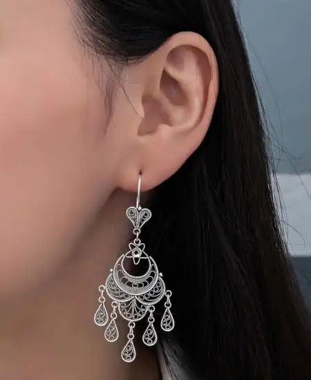 Gümüş Ayyıldız Telkari Sallantılı Kadın Küpe