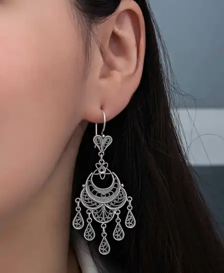 Gümüş Ayyıldız Telkari Sallantılı Kadın Küpe