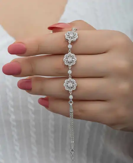 Gümüş Baget Çiçek Desenli Kadın Bileklik