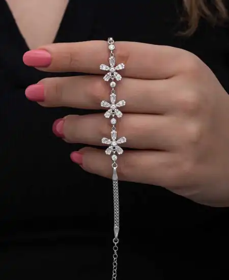 Gümüş Baget Çiçek Desenli Kadın Bileklik