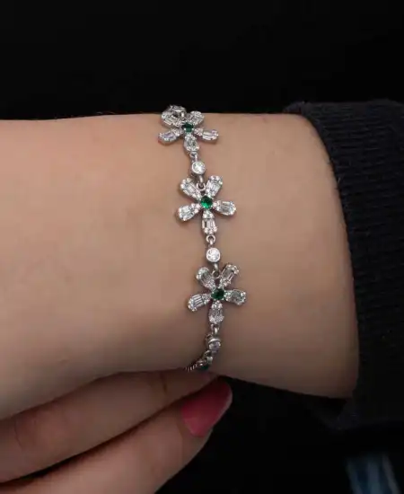 Gümüş Baget Çiçek Desenli Kadın Bileklik