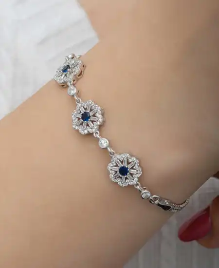 Gümüş Baget Çiçek Desenli Kadın Bileklik