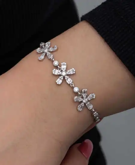 Gümüş Baget Çiçek Desenli Kadın Bileklik