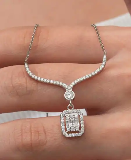 Gümüş Baget Taşlı Gerdanlık Model Kadın Kolye