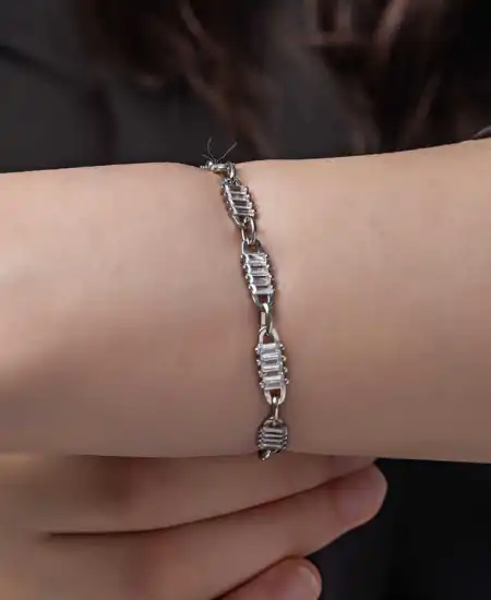 Gümüş Baget Taşlı Kadın Bileklik